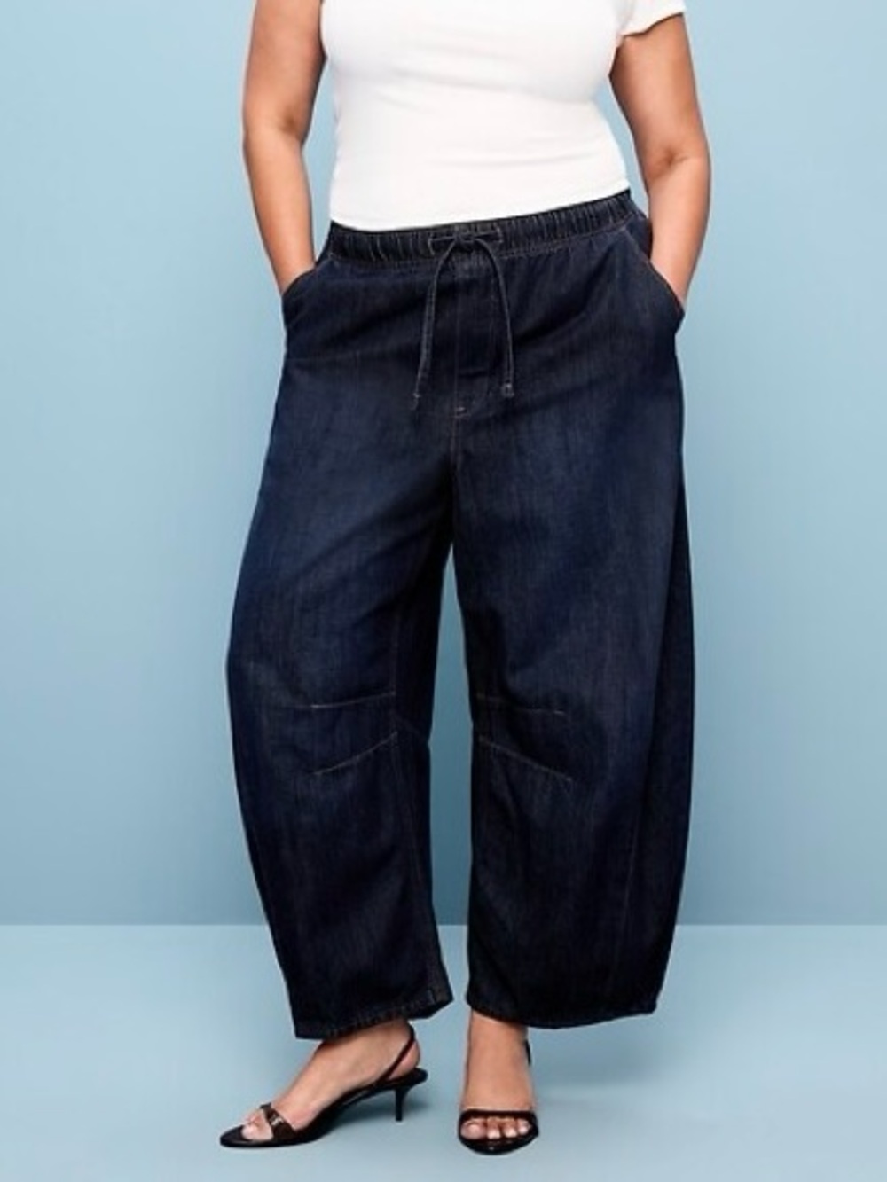 Old Navy Pull-on Barrel Jeans Dark Wash Blue XXL High Waist Cropped